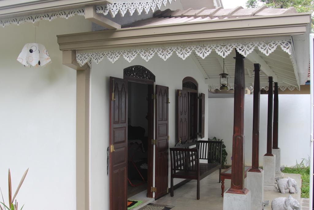 Villa Lotus Hikkaduwa Zimmer foto